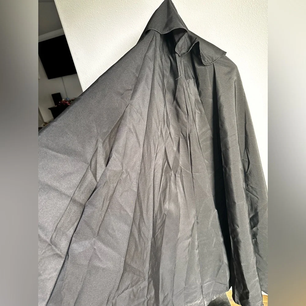 NWOT black umbrella cover for 8 holders - Picture 2 of 2